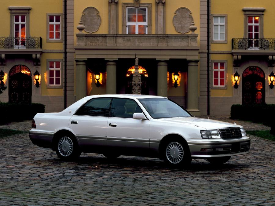  Toyota Crown 1995 года  (фото 2 из 18)